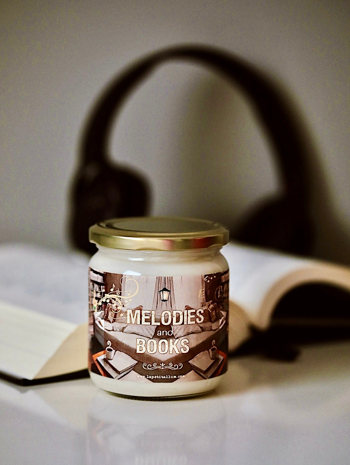 ❥"Melodies & Books" 📖 🎵(new)