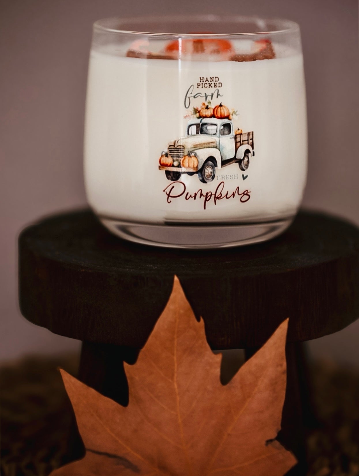 ❥ Vela de otoño en vaso, aroma: Pastel de calabaza/ Flor de naranja 🍁🍂
