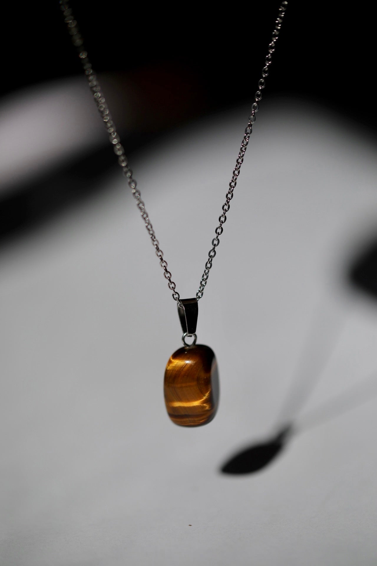 ❥ Colgante cristal Ojo de tigre (Confianza, protección, concentración)