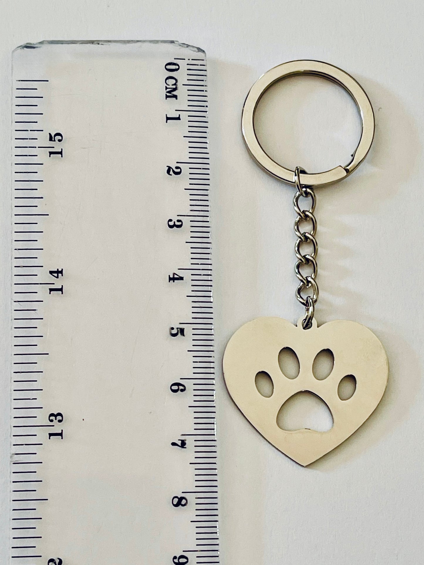 ❥ Llavero corazón con huella 🐾