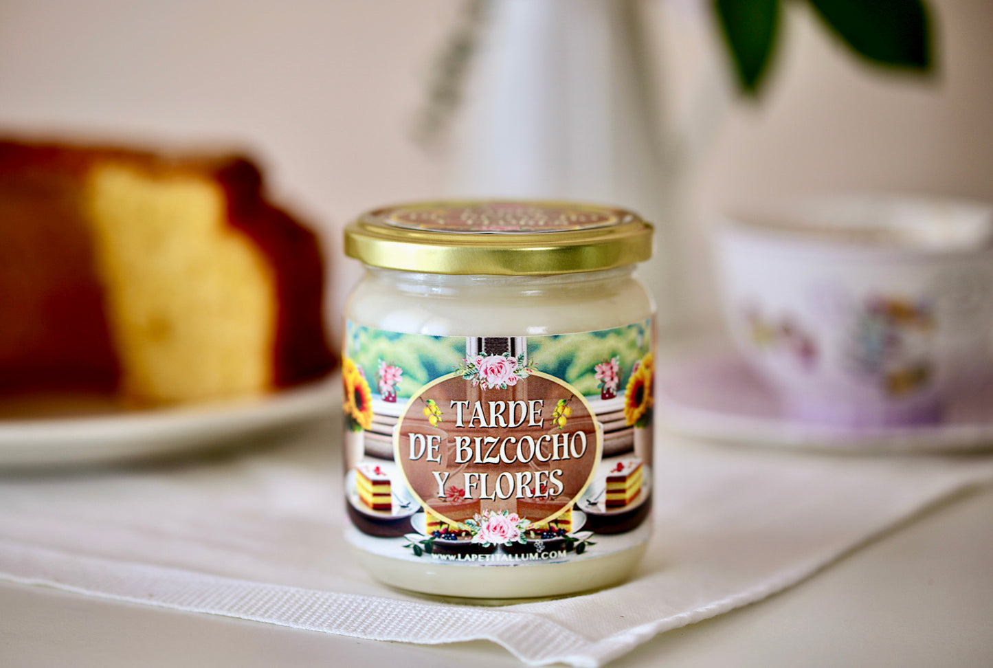 ❥ Vela "Tarde de bizcocho y flores"🧁