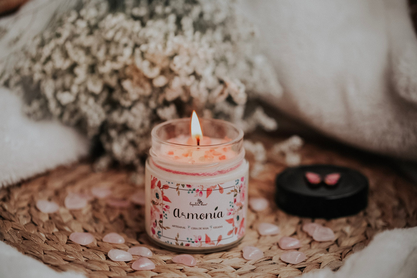 ❥ Vela "Armonía" con corazón de cuarzo rosa 💖
