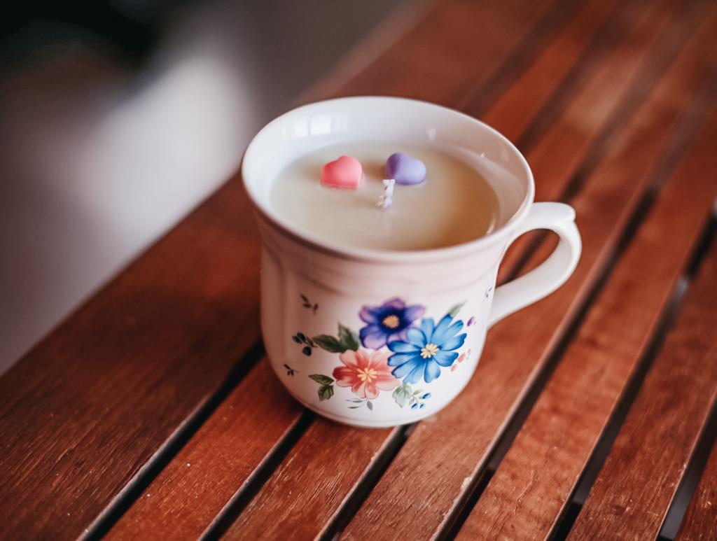 ❥ Vela en taza floral 🌼 🌸