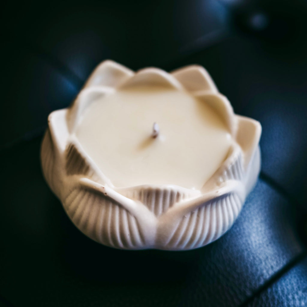 ❥ Vela "HANA" (flor de loto)  🪷