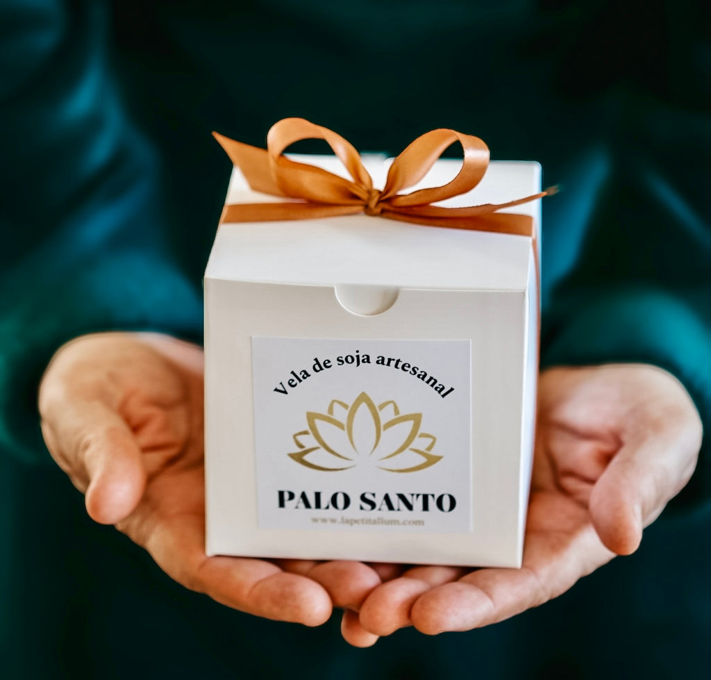 ❥ Vela aroma a Palo Santo ✨