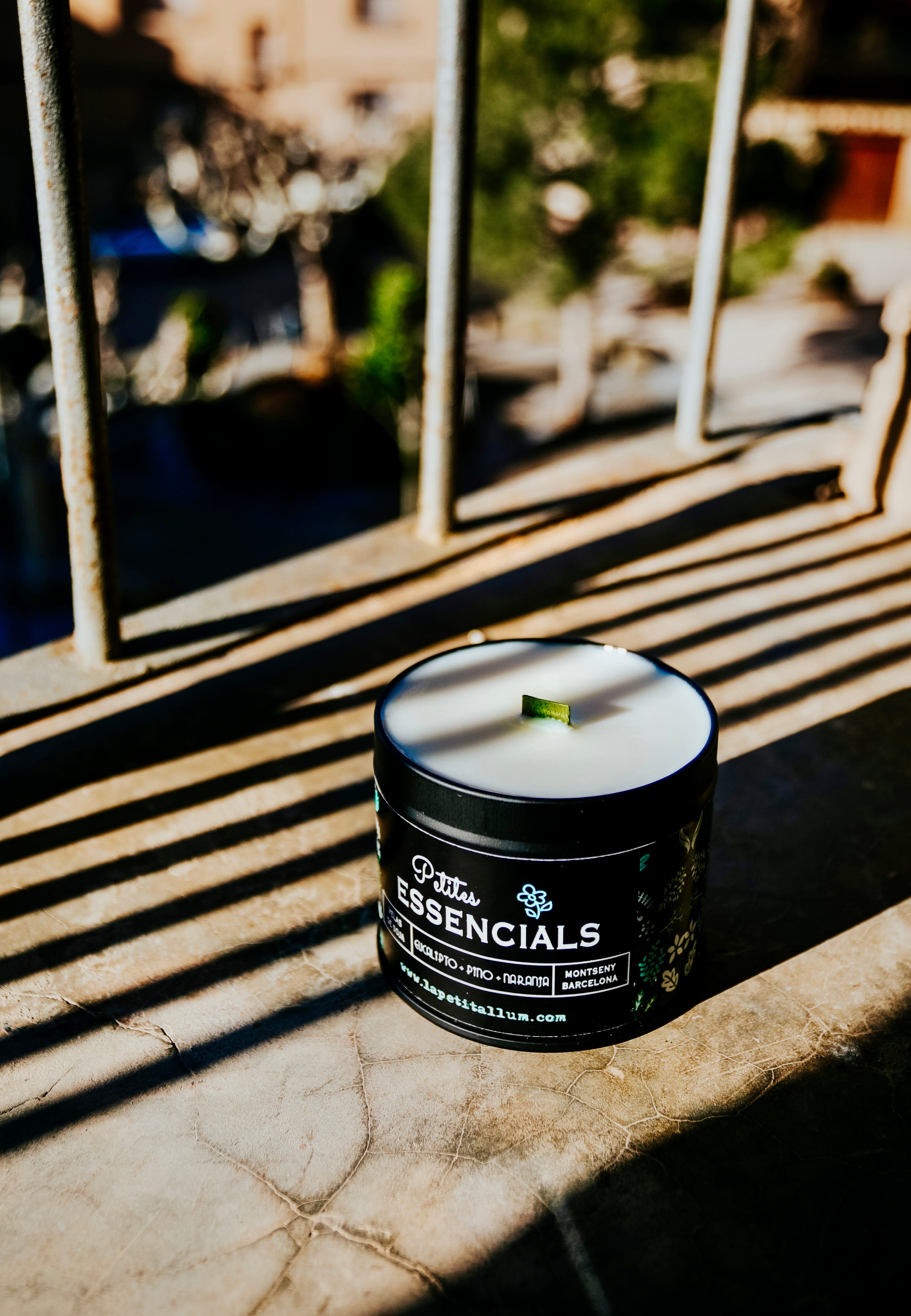 ❥ Petites essencials. Vela base eucalipto y naranja 🌱 (con aceites esenciales de grado terapéutico)