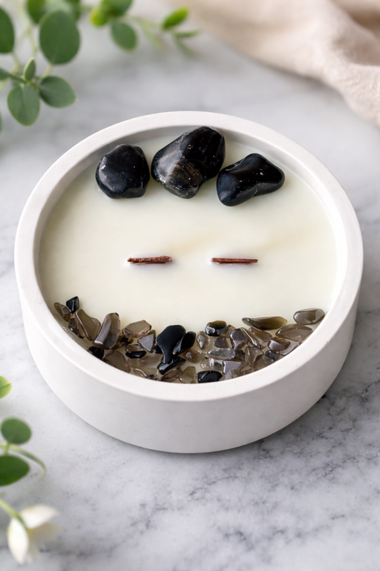 ❥ Vela "ARETHA" – Fuerza, elegancia y alma (con 3 piedras de Ónix)