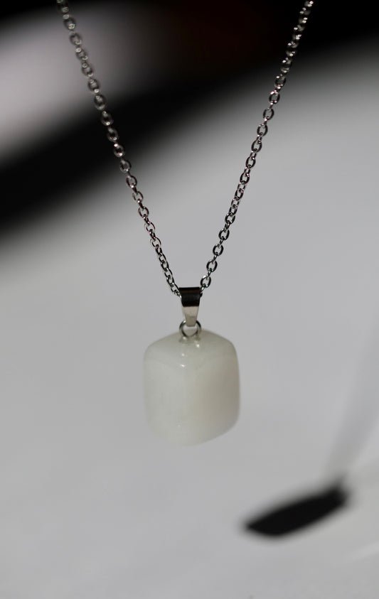 ❥ Colgante cristal jade blanco / (paz, equilibrio, pureza)