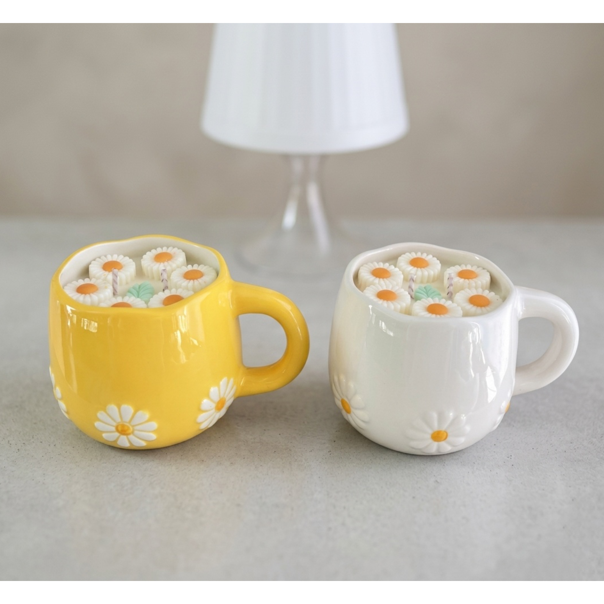 ❥  RESTOCK - Vela en taza floral | Edición limitada
